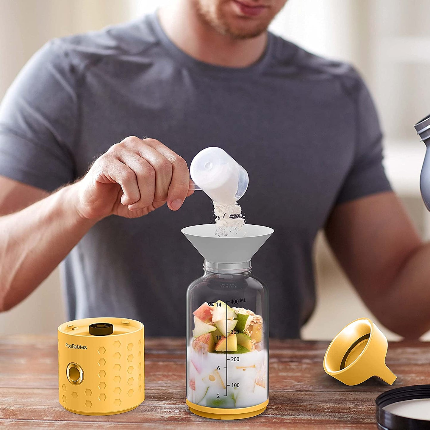 Smoothie Blender with USB Rechargeable Blender Cup, Portable Design for Shakes and Smoothies, Personal Blender to Go (Yellow)